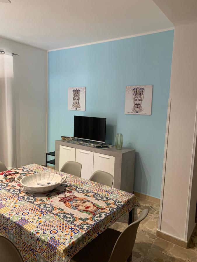 Aparthotel Casa Vacanze Sicilia Bedda Seaside Santa Flavia Exterior foto